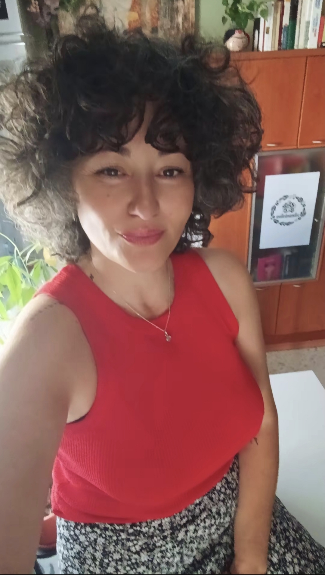 Almudena Oliva (Directora Editorial)